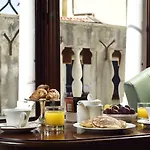 Maison | Esperienze 4*
