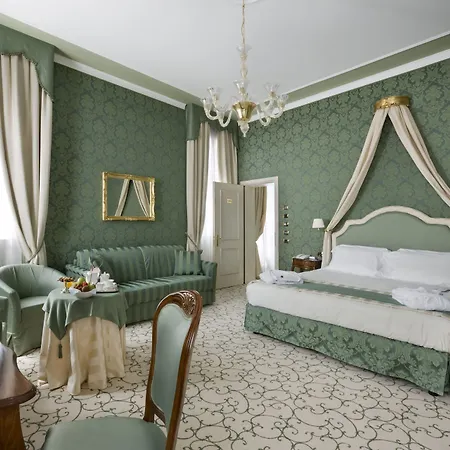 Maison | Esperienze 4* Venice