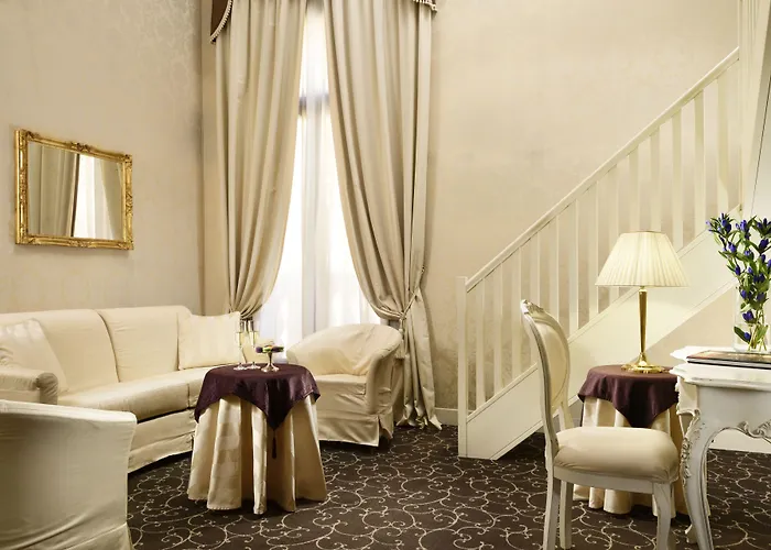 Maison | Esperienze Hotel 4*