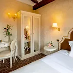 Maison | Esperienze 4*