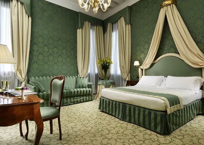 Maison | Esperienze Hotel 4*