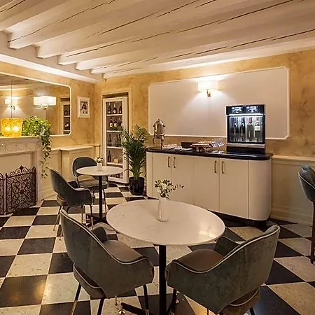 Maison | Esperienze Hotel 4*