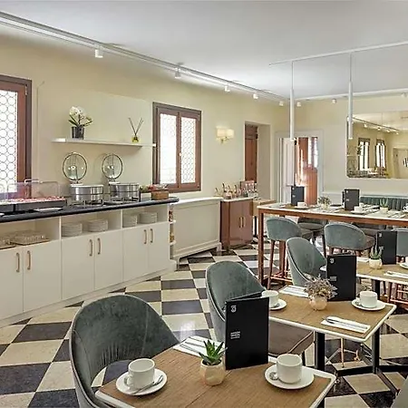 Maison | Esperienze 4*
