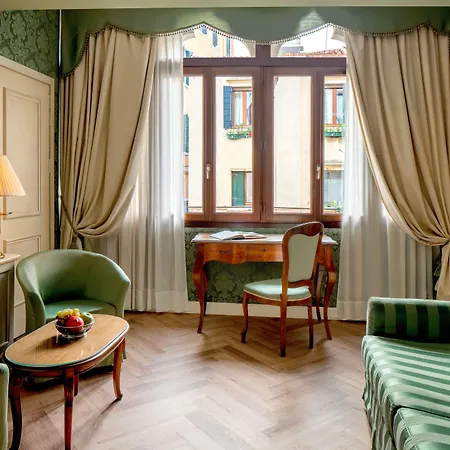 Hotel Maison | Esperienze 4*
