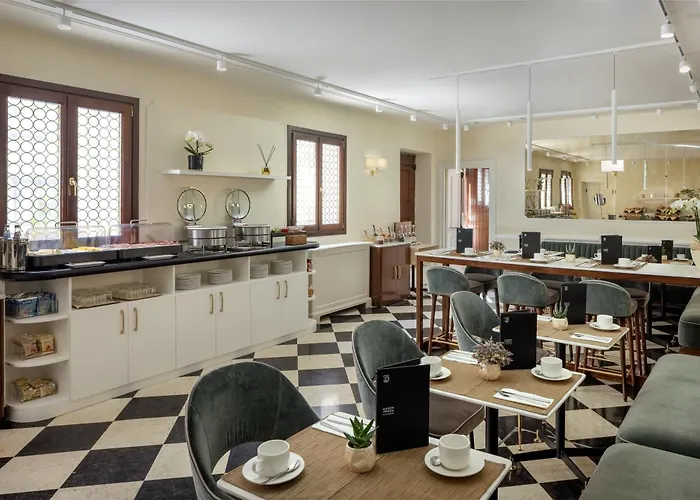 Maison | Esperienze מלון